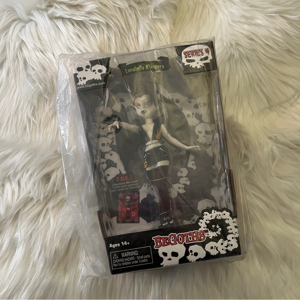 BEGOTHS Collectable Doll | Lunabella Whispers